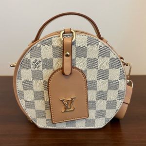 LV style bag